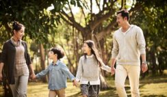 Hạnh phúc rốt cuộc là gì? – Câu hỏi đơn giản mà giàu dư vị