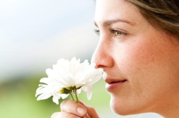 Tướng do tâm sinh: Tâm thái tốt đem lại cuộc đời thông thuận