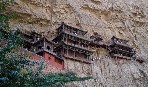 Chùa Huyền Không: Chốn tu hành ngàn năm sương gió vẫn trường tồn. (Hình pinterest)