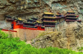 Chùa Huyền Không: Chốn tu hành ngàn năm sương gió vẫn trường tồn