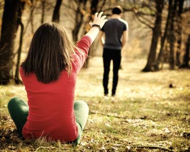 Tình cảm có phải là thứ vĩnh hằng?