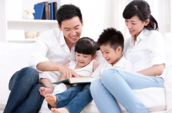 Dạy trẻ biết quan tâm tới mọi người