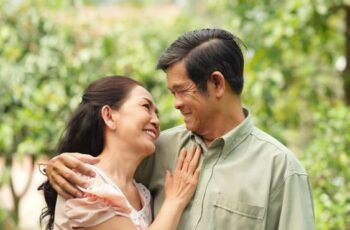 Chồng có chí khí, vợ có tu dưỡng