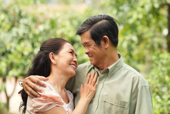 Chồng có chí khí, vợ có tu dưỡng