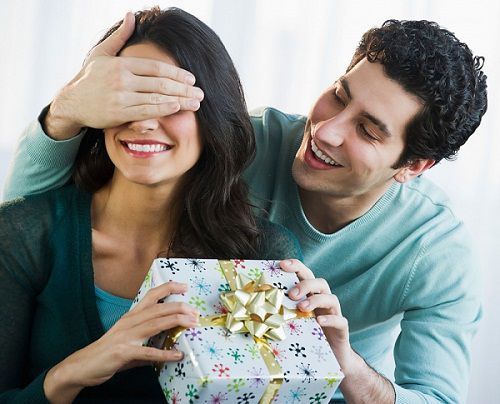 Người vợ dịu dàng: phụ, nam, phu, tử, hòa, hợp, phúc